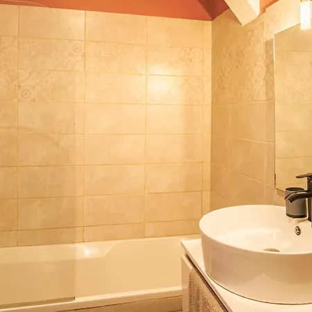 Chant Du Cygne - Dpc Apartment